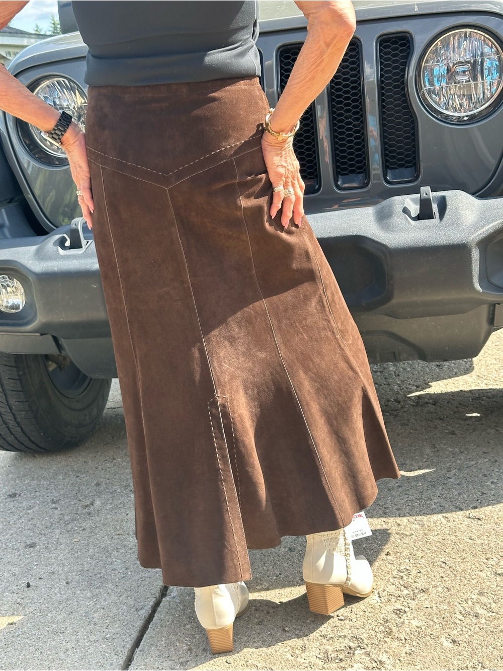 Vintage Brown Suede Leather Maxi Skirt. - Picture 6 of 9